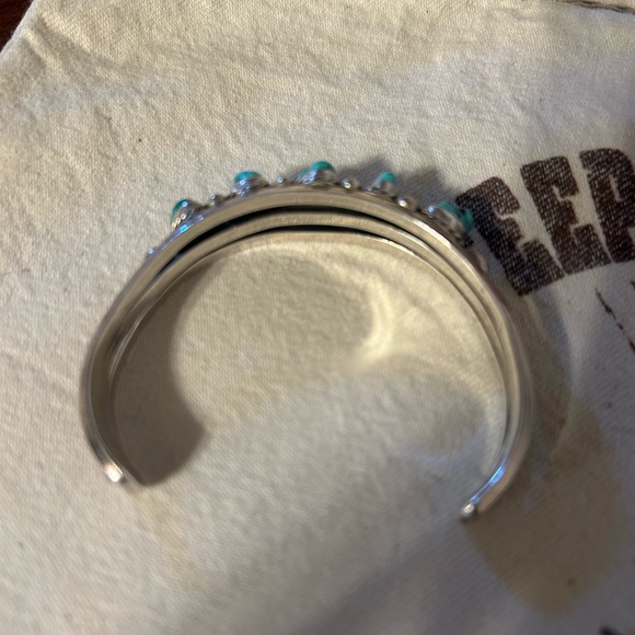 Sterling Silver Turquoise Cuff Bracelet - Picture 5 of 9